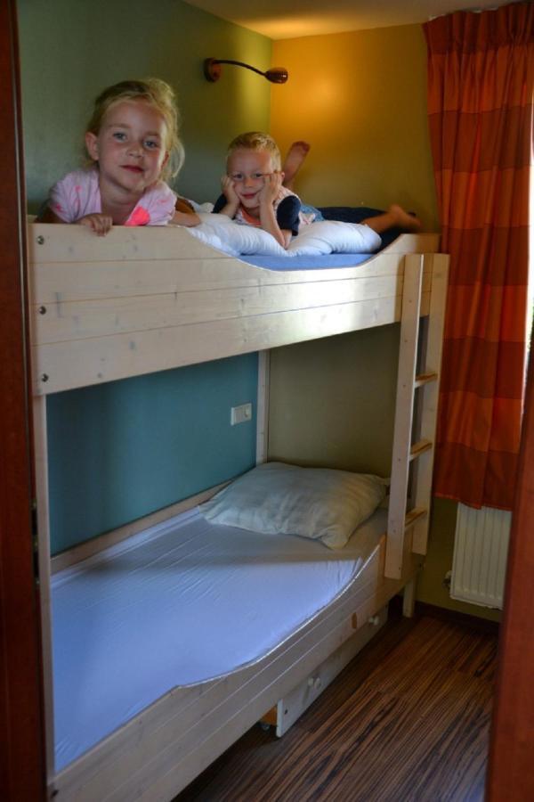 Bungalow 10 Personen Hotel s-Gravenzande Buitenkant foto